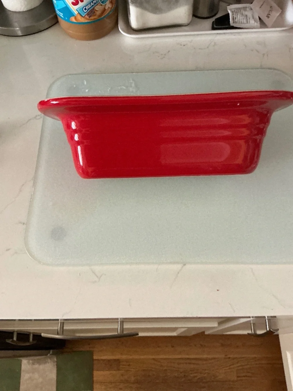 Le Creuset Heritage Stoneware Loaf Pan Cerise Red Bread Baker 10-32 EUC